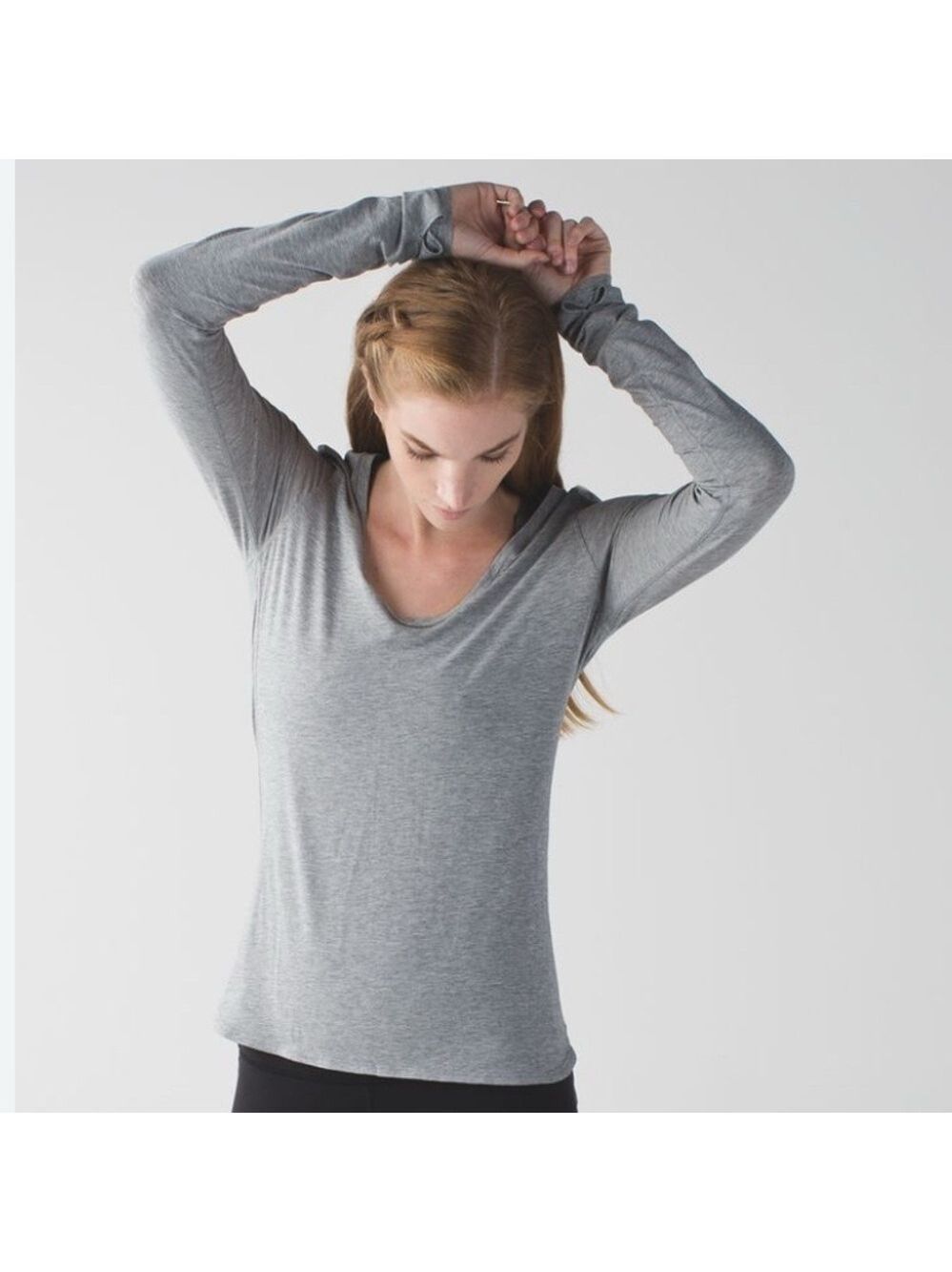 PATAGONIA Green/ Grey V-neck Tee active wear Base Layer, Womens sz small/Med